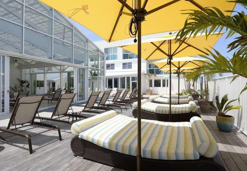Courtyard By Marriott Ocean City Oceanfront Exterior photo