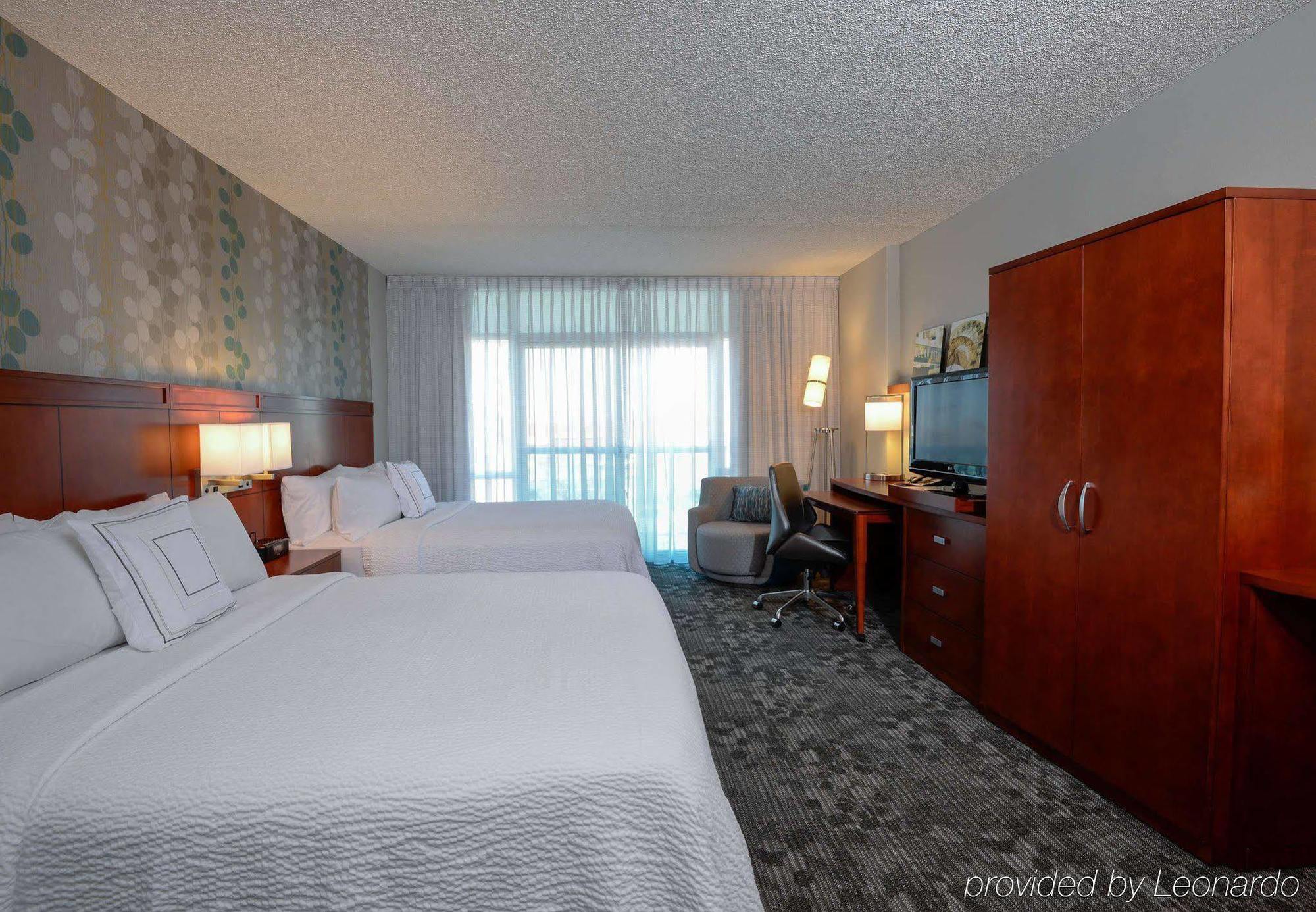 Courtyard By Marriott Ocean City Oceanfront Exterior photo